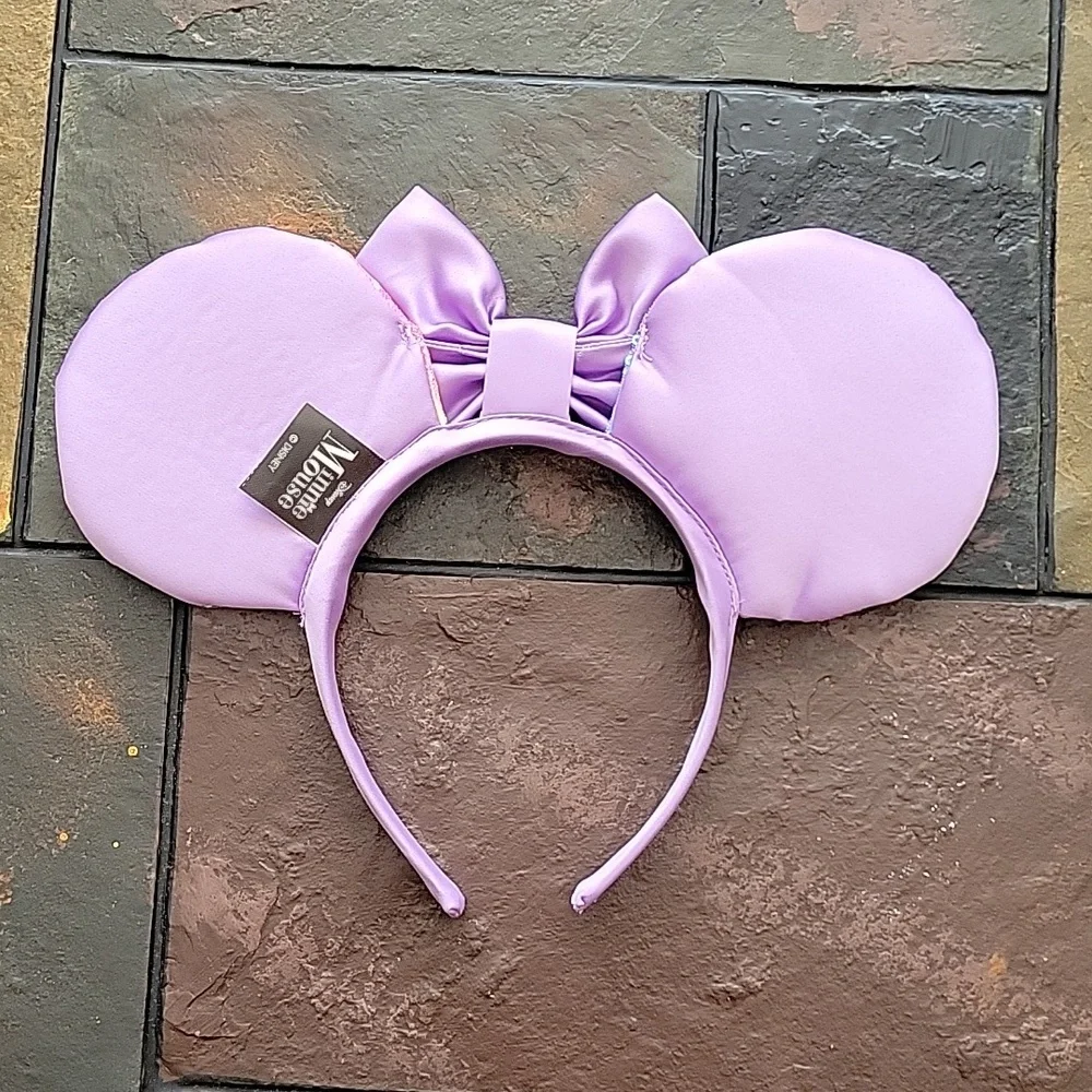 DISNEY Minnie Mouse Ears Headband, rainbow ears with a purple bow, NWOT